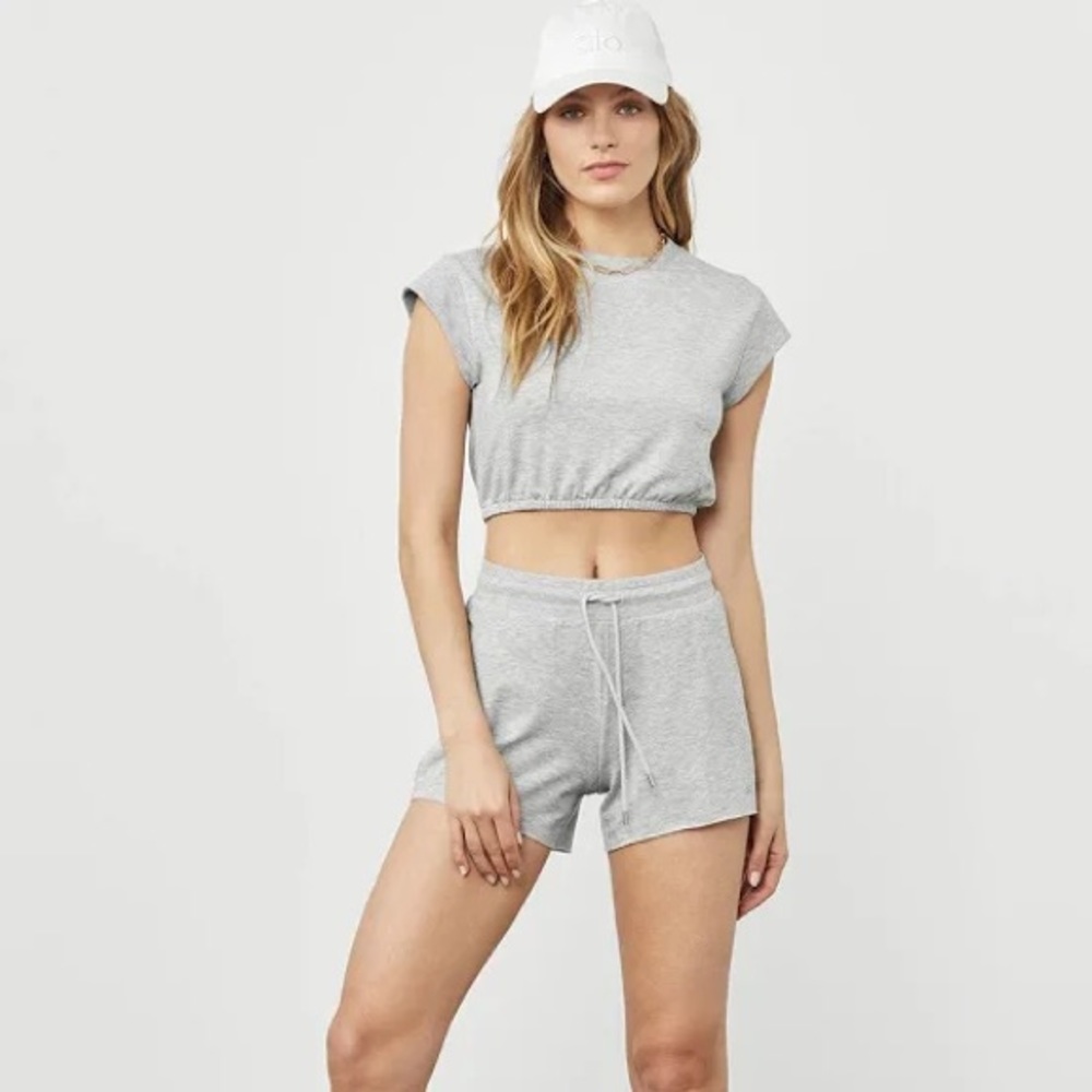 Alo Yoga Dreamy Crop Tee